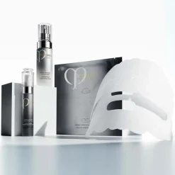 Clé de Peau Beauté Concentrated Brightening Eye Serum 15 ML