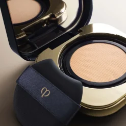 Clé de Peau Beauté Radiant Cushion Foundation Puff SPUGNA FONDOTINTA