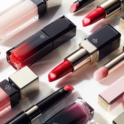 Clé de Peau Beauté Radiant Lip Gloss