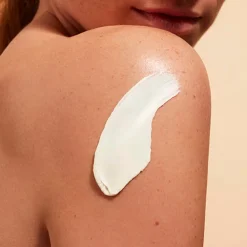 Crème Solaire Jeunesse Très Haute Protection SPF 50+ Corps