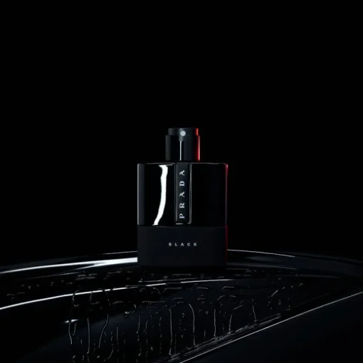 Luna Rossa Black