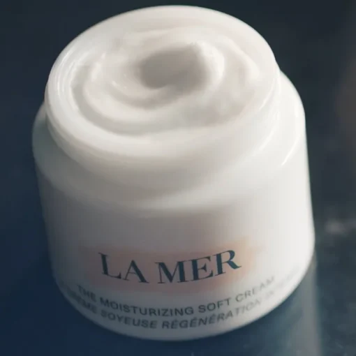 The Moisturizing Soft Cream New